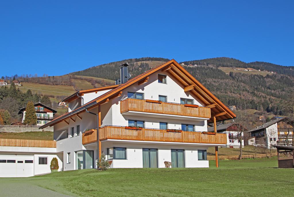 Stiflerhof Apartment Falzes Exterior photo
