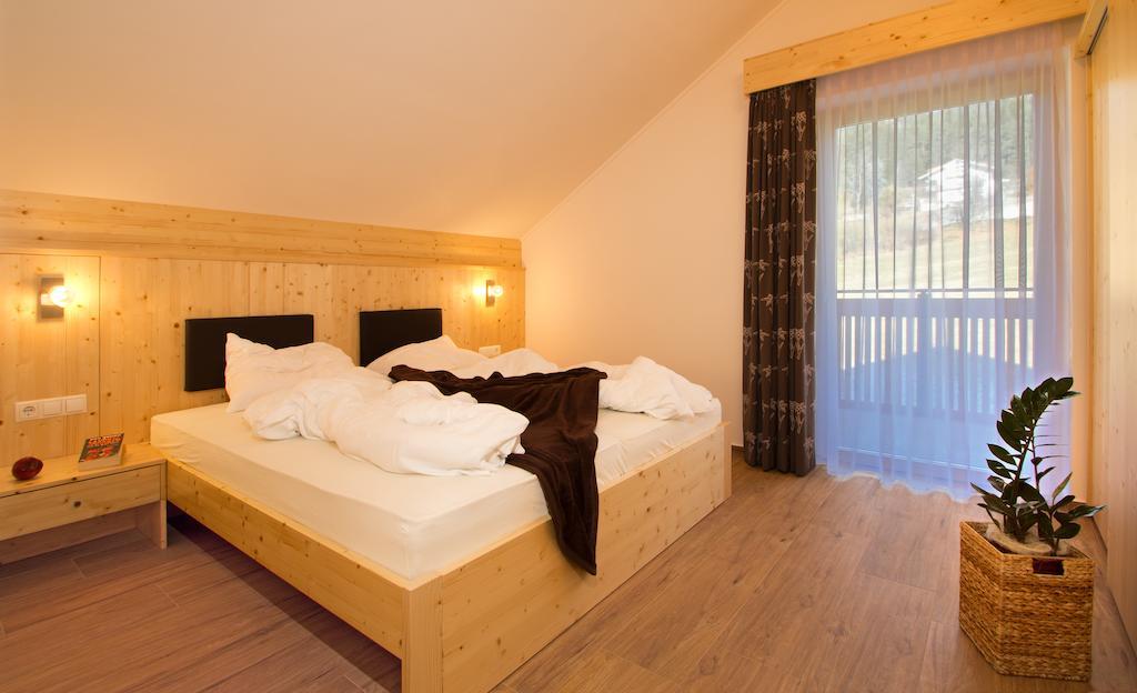 Stiflerhof Apartment Falzes Room photo