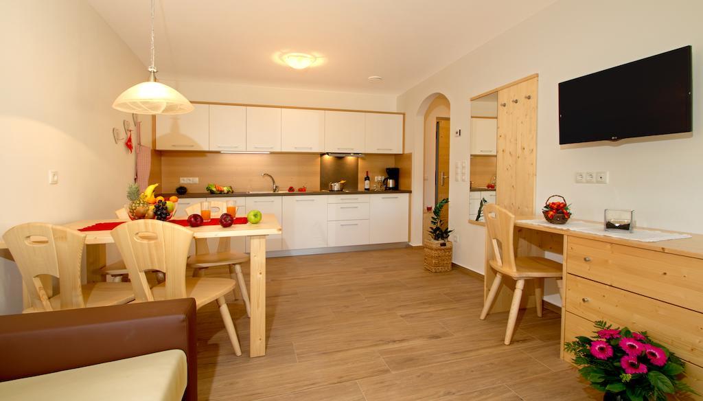 Stiflerhof Apartment Falzes Room photo